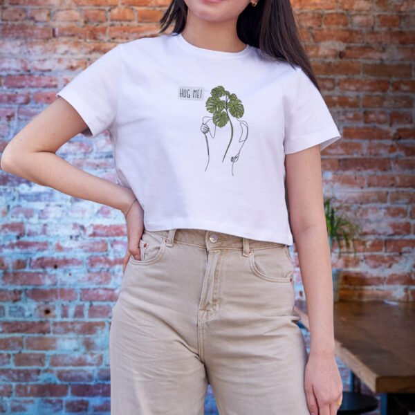Women's Hug Me Graphic Printed Croptop